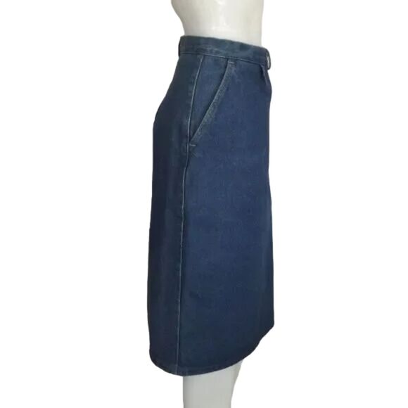 Vintage Denim Skirt, 41" Waist, Butttoned Vent, Pockets, Blue, Knee length - Picture 7 of 15